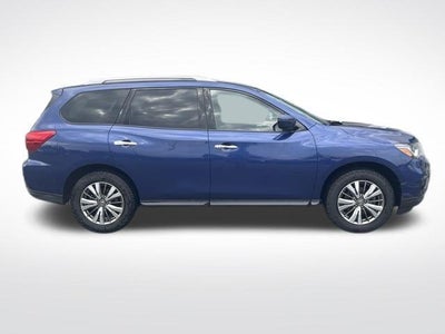 2019 Nissan Pathfinder 4x4 S