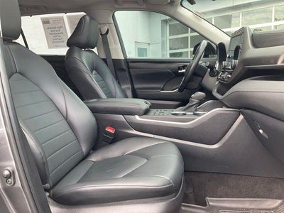 2023 Toyota Highlander XLE AWD (Natl)