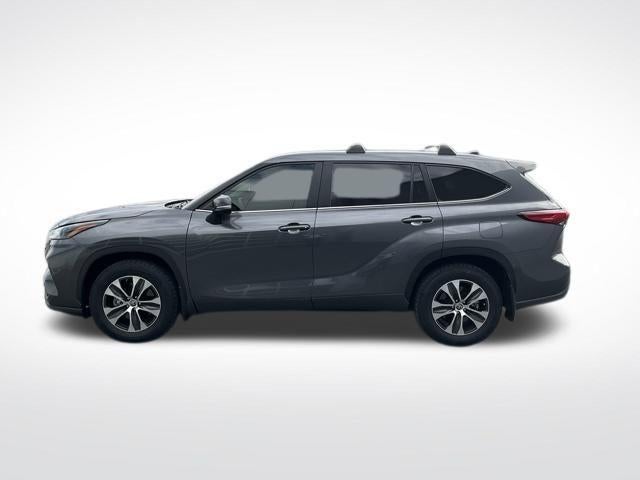 2023 Toyota Highlander XLE AWD (Natl)