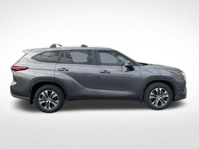 2023 Toyota Highlander XLE AWD (Natl)