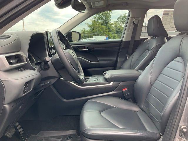 2023 Toyota Highlander XLE AWD (Natl)