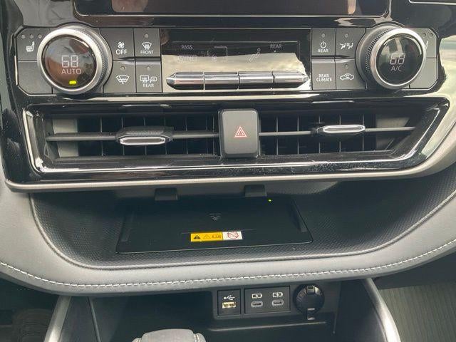 2023 Toyota Highlander XLE AWD (Natl)