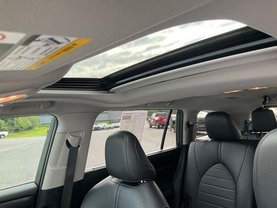 2023 Toyota Highlander XLE AWD (Natl)
