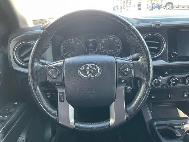 2017 Toyota Tacoma TRD Off Road Double Cab 5' Bed V6 4x4 AT (Natl)