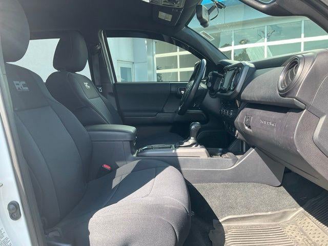 2017 Toyota Tacoma TRD Off Road Double Cab 5' Bed V6 4x4 AT (Natl)