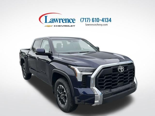 2025 Toyota Tundra 4WD SR5 CrewMax 5.5' Bed (SE)