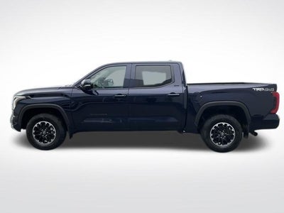 2025 Toyota Tundra 4WD SR5 CrewMax 5.5' Bed (SE)