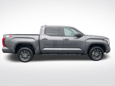 2025 Toyota Tundra 4WD SR5 CrewMax 5.5' Bed (SE)