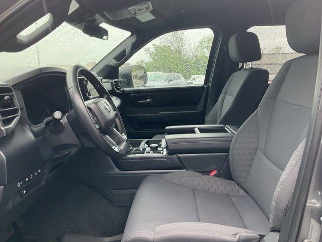 2025 Toyota Tundra 4WD SR5 CrewMax 5.5' Bed (SE)