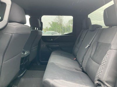 2025 Toyota Tundra 4WD SR5 CrewMax 5.5' Bed (SE)