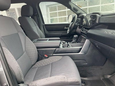2025 Toyota Tundra 4WD SR5 CrewMax 5.5' Bed (SE)