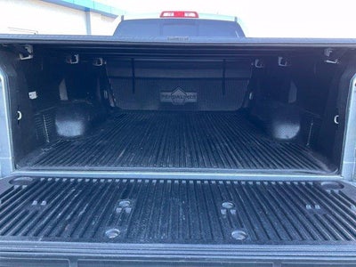 2015 Toyota Tundra 4WD Truck 4WD Double Cab Standard Bed 5.7L V8 SR5 (Natl)