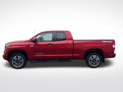 2018 Toyota Tundra 4WD SR5 Double Cab 6.5' Bed 5.7L (Natl)