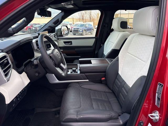 2025 Toyota Tundra 4WD 4WD Capstone Hybrid CrewMax 5.5' Bed (Natl)