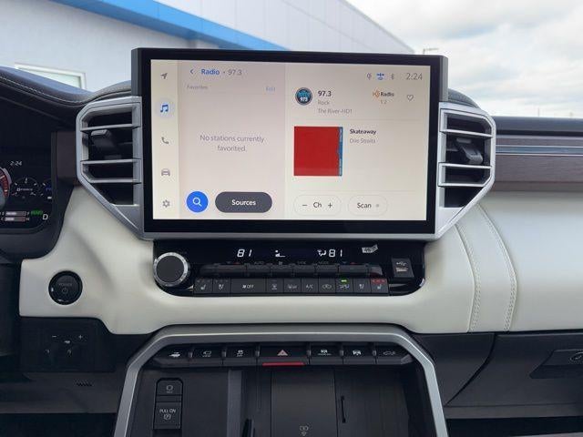 2025 Toyota Tundra 4WD 4WD Capstone Hybrid CrewMax 5.5' Bed (Natl)