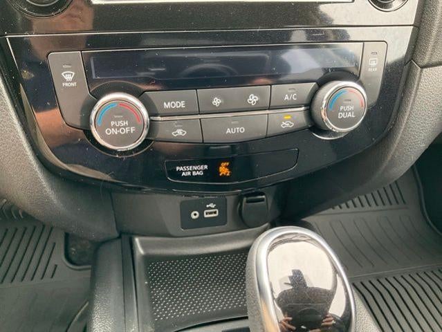 2020 Nissan Rogue AWD SV