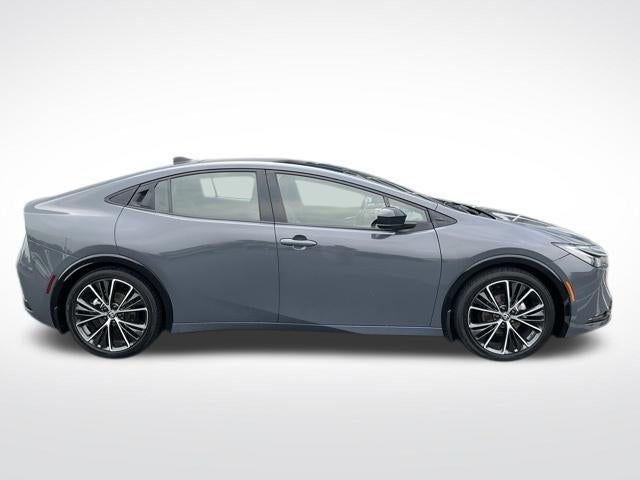 2023 Toyota Prius XLE (Natl)