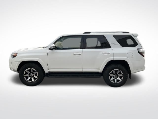 2018 Toyota 4Runner TRD Off Road Premium 4WD (Natl)