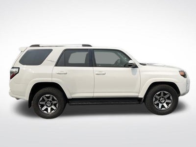 2018 Toyota 4Runner TRD Off Road Premium 4WD (Natl)