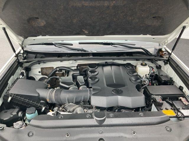 2023 Toyota 4Runner SR5 4WD (GS)