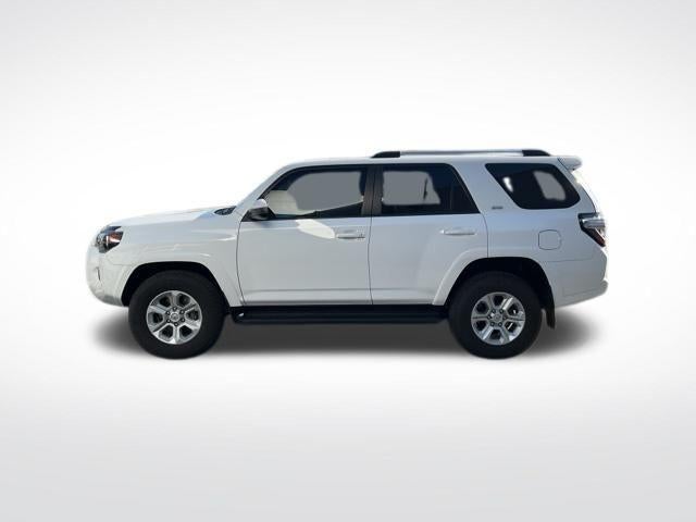 2023 Toyota 4Runner SR5 4WD (GS)