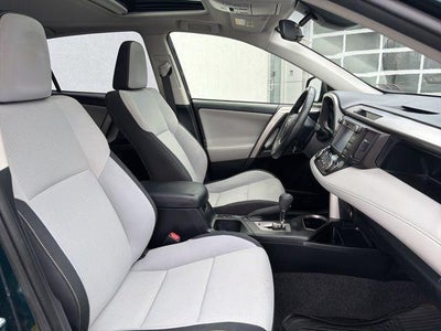 2018 Toyota RAV4 XLE AWD (Natl)