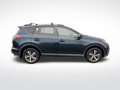 2018 Toyota RAV4 XLE AWD (Natl)