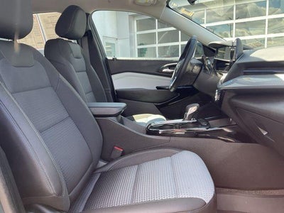 2025 Chevrolet Trax FWD 4dr LT