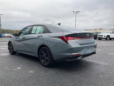 2021 Hyundai Elantra SEL IVT