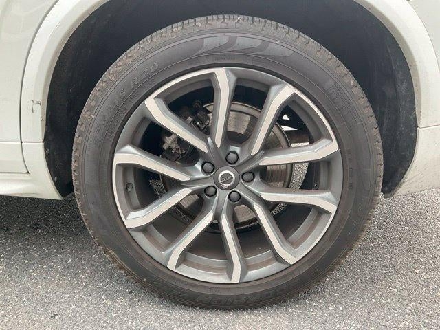 2019 Volvo XC90 T6 AWD Momentum