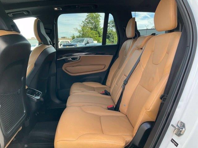 2019 Volvo XC90 T6 AWD Momentum
