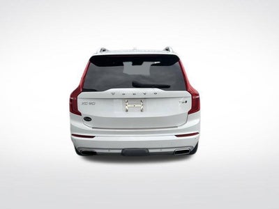 2019 Volvo XC90 T6 AWD Momentum
