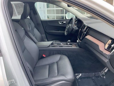 2022 Volvo XC60 Recharge Plug-In Hyb T8 eAWD PHEV Inscription Expression Extended Range